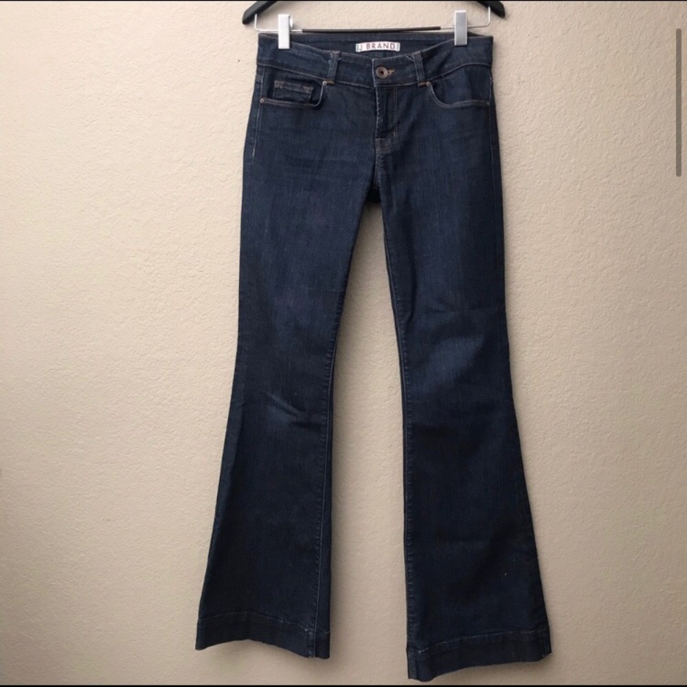 J Brand Lovestory in Pure Flared Jeans Size 29